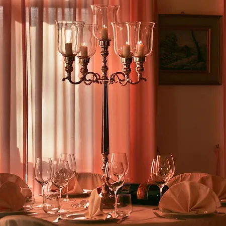 Hotel Ristorante Al Brunello Di 3*
