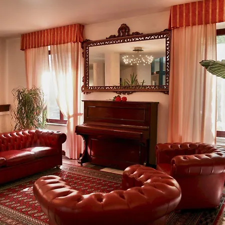 Hotel Ristorante Al Brunello Di Montalcino
